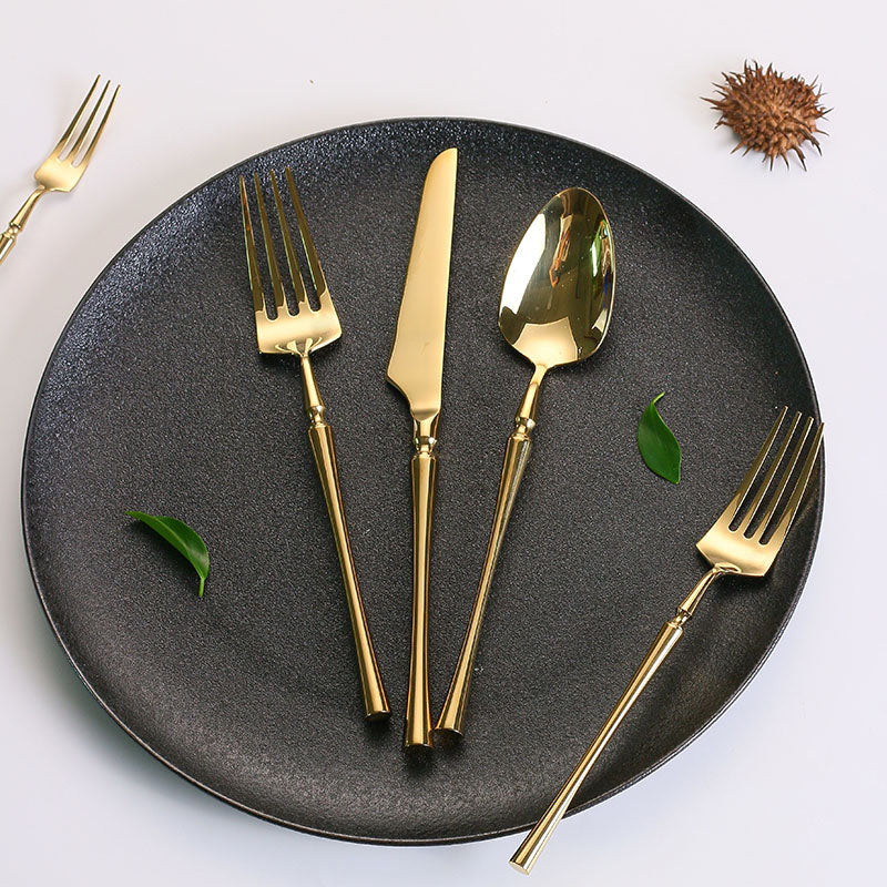 Bestekset voor de Tafel met 24 Stukken 6