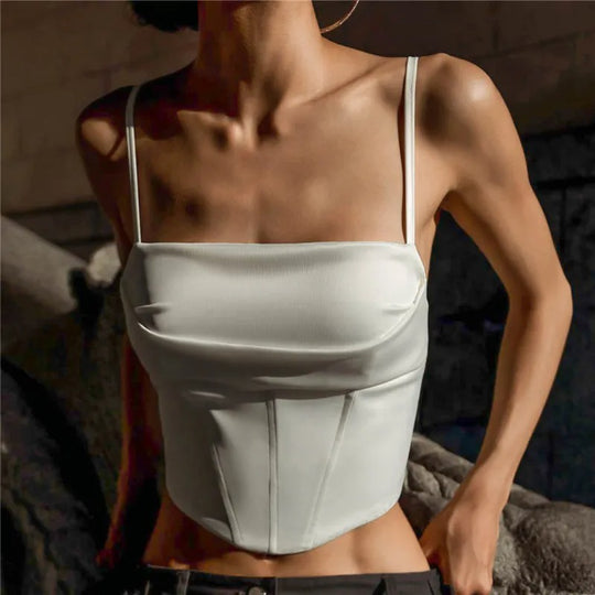 Dames crop top met vetersluiting en open rug