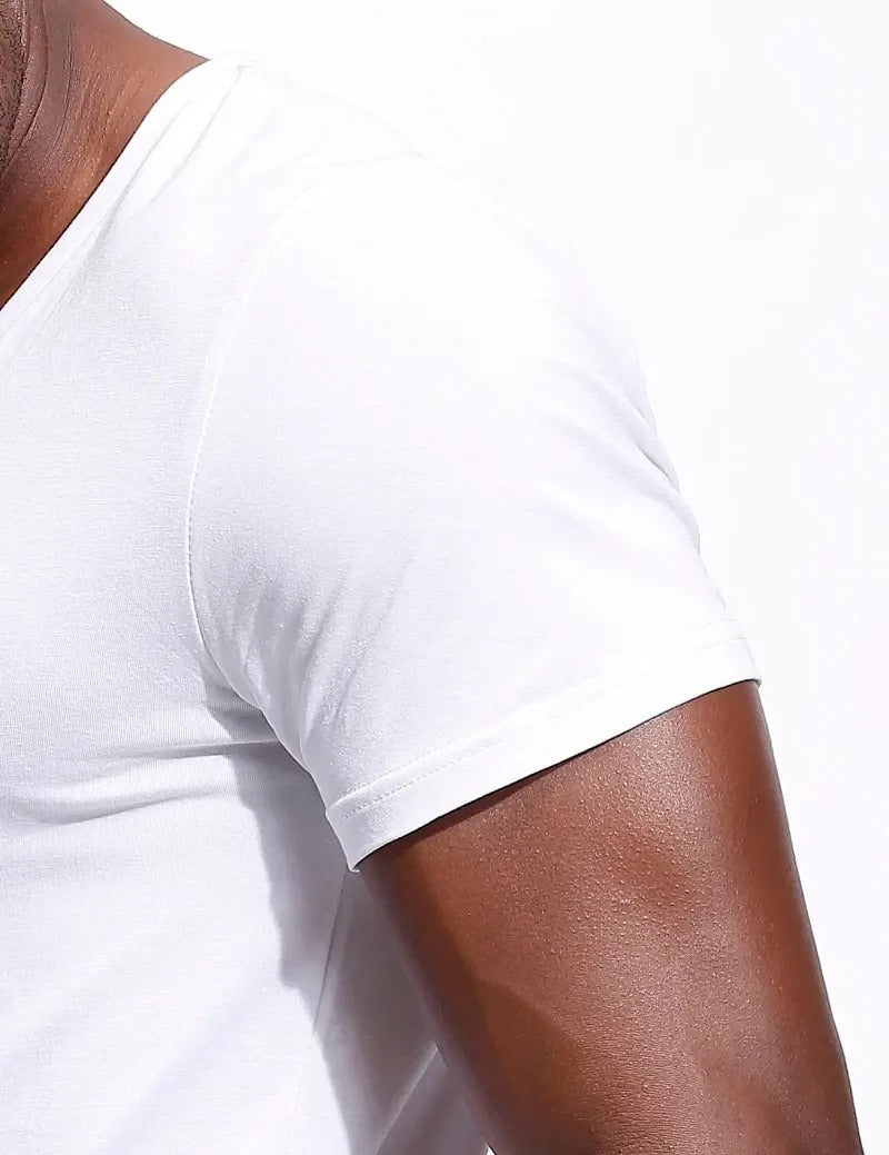 Heren T-shirt met diepe V-hals