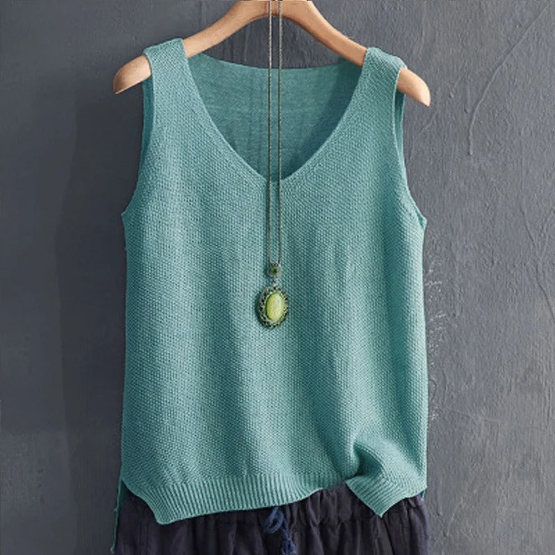 Mouwloze gebreide damesblouse